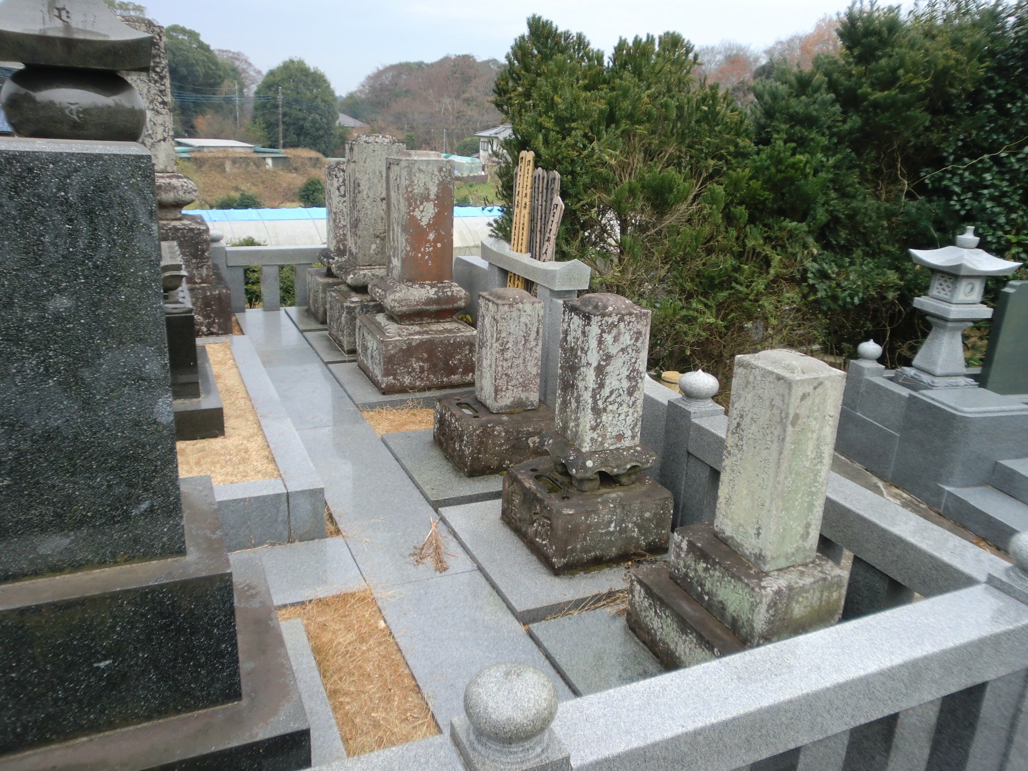 印西市　板倉家墓石